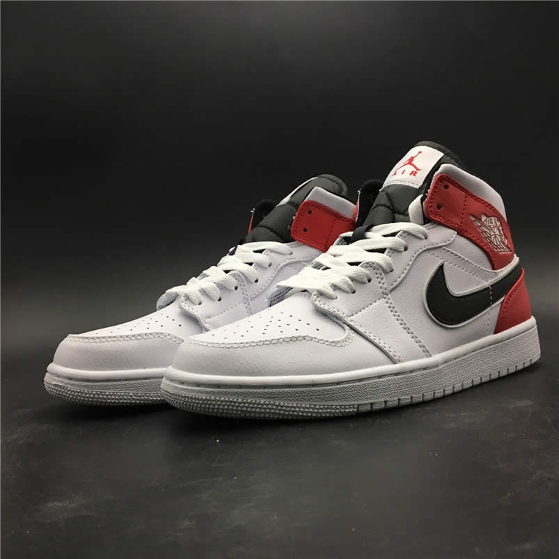 Air Jordan 1 Mid Gives The Bulls Aj1 White Red 554724 116 (6) - www.newkick.vip Air Jordan 1 Mid Gives The Bulls Aj1 White Red 554724 116 (6) - www.newkick.vip