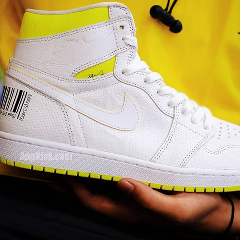 Air Jordan 1 Retro High Og First Class Flight Release Date 555088 170 (9) - www.newkick.org Air Jordan 1 Retro High Og First Class Flight Release Date 555088 170 (9) - www.newkick.org