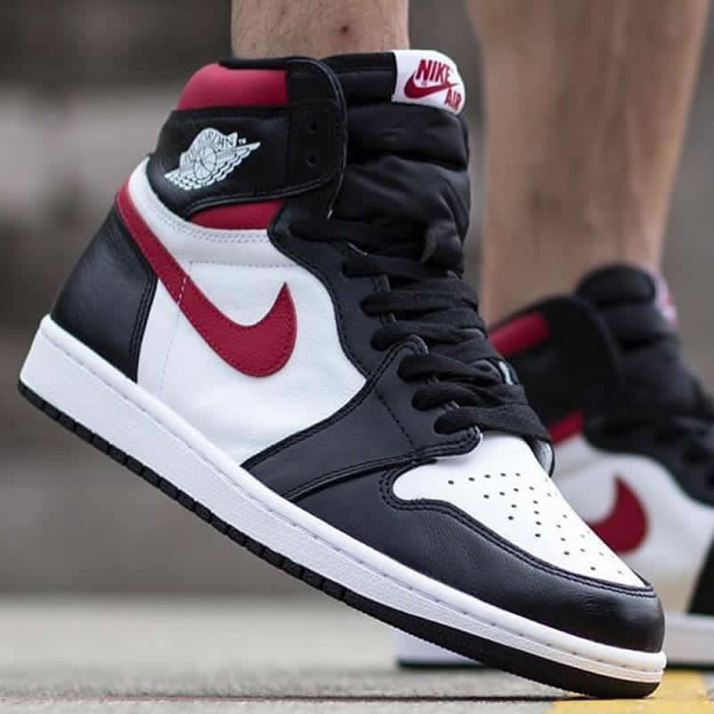 Air Jordan 1 Retro High Og Gym Red 2019 555088 061 On Feet (1) - www.newkick.org Air Jordan 1 Retro High Og Gym Red 2019 555088 061 On Feet (1) - www.newkick.org