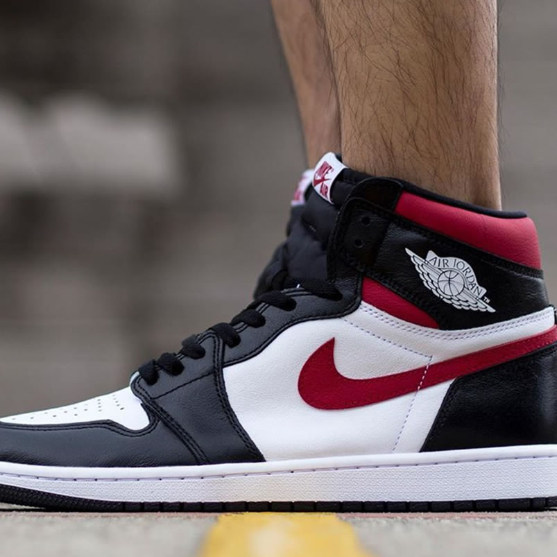Air Jordan 1 Retro High Og Gym Red 2019 555088 061 On Feet (4) - www.newkick.org Air Jordan 1 Retro High Og Gym Red 2019 555088 061 On Feet (4) - www.newkick.org
