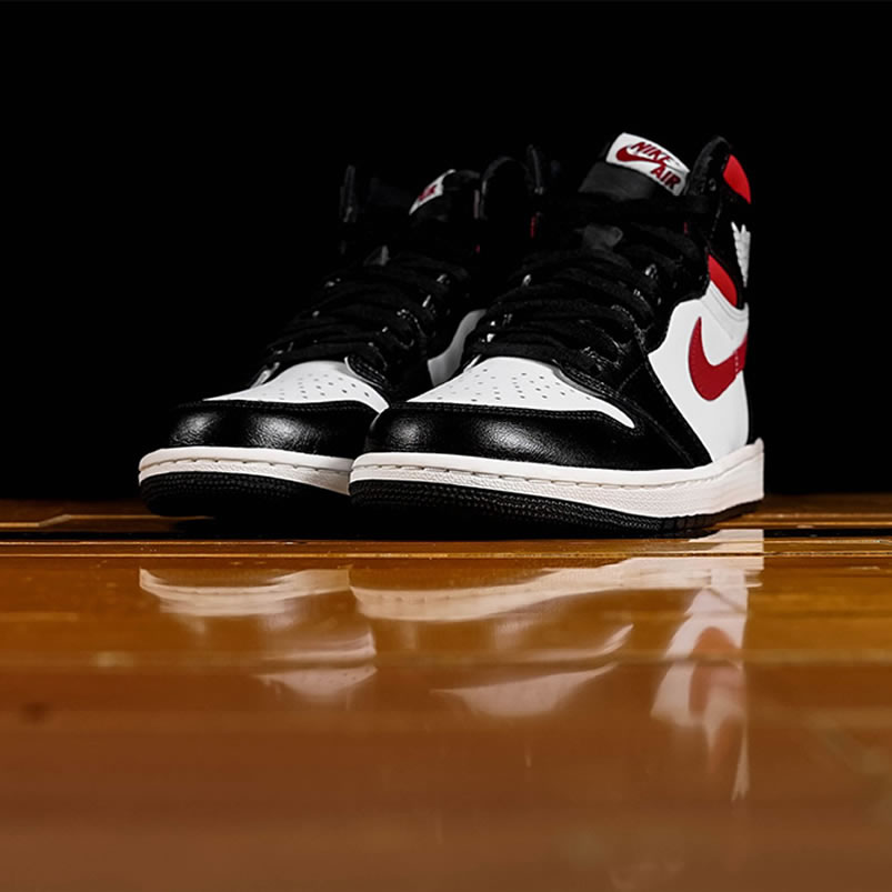 Air Jordan 1 Retro High Og Gym Red 2019 Black White Release Date 555088 061 (2) - www.newkick.org Air Jordan 1 Retro High Og Gym Red 2019 Black White Release Date 555088 061 (2) - www.newkick.org