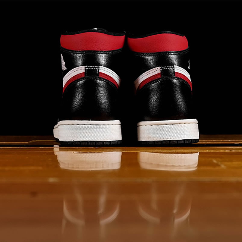 Air Jordan 1 Retro High Og Gym Red 2019 Black White Release Date 555088 061 (4) - www.newkick.org Air Jordan 1 Retro High Og Gym Red 2019 Black White Release Date 555088 061 (4) - www.newkick.org