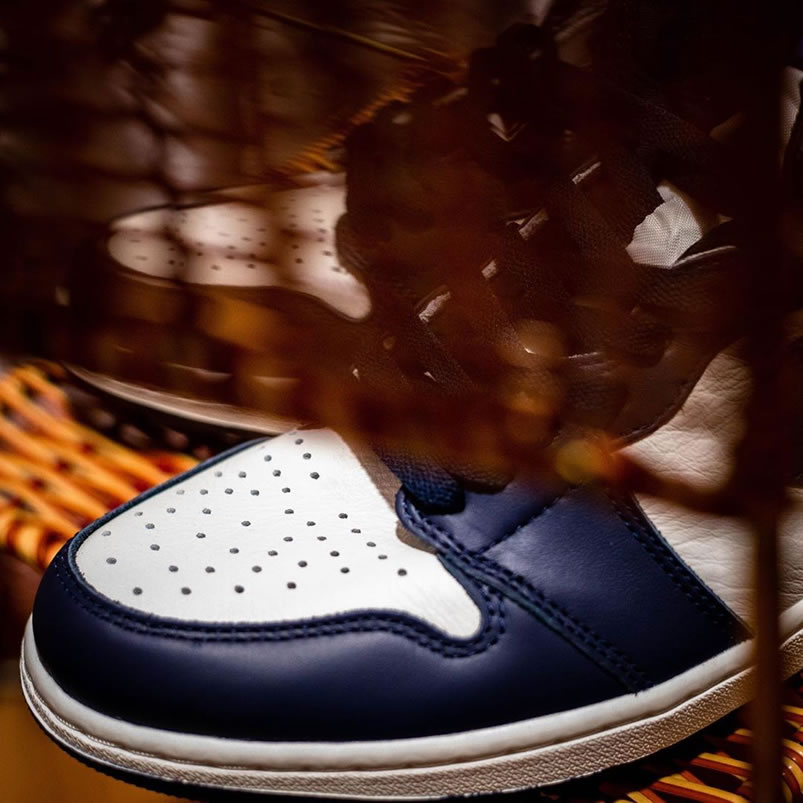 Air Jordan 1 Retro High Og Obsidian University Blue Unc 555088 140 (10) - www.newkick.vip Air Jordan 1 Retro High Og Obsidian University Blue Unc 555088 140 (10) - www.newkick.vip