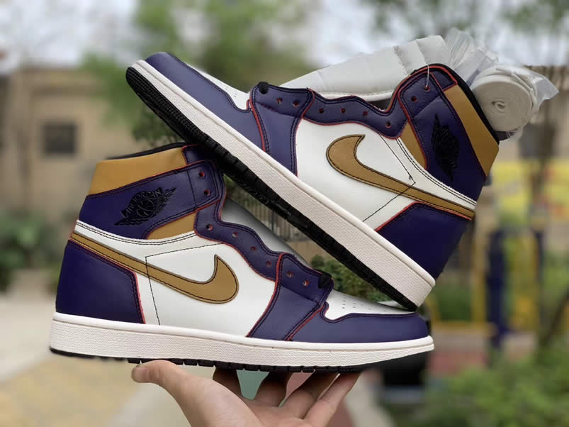 Nike Sb Air Jordan 1 Lakers Chicago Court Purple Cd6578 507 Pics (1) - www.newkick.org Nike Sb Air Jordan 1 Lakers Chicago Court Purple Cd6578 507 Pics (1) - www.newkick.org