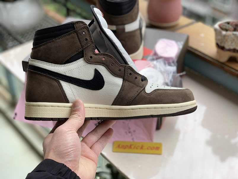 Travis Scott Air Jordan 1 Brown Cactus Jack For Sale Price Anpkick Release Date Cd4487 100 (3) - www.newkick.org Travis Scott Air Jordan 1 Brown Cactus Jack For Sale Price Anpkick Release Date Cd4487 100 (3) - www.newkick.org