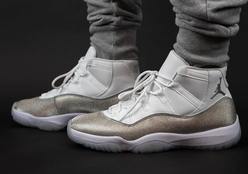 Air Jordan 11 Retro Wmns Metallic Silver Vast Grey On Feet Ar0715 100 (1) - www.newkick.org Air Jordan 11 Retro Wmns Metallic Silver Vast Grey On Feet Ar0715 100 (1) - www.newkick.org