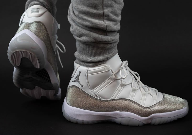 Air Jordan 11 Retro Wmns Metallic Silver Vast Grey On Feet Ar0715 100 (4) - www.newkick.org Air Jordan 11 Retro Wmns Metallic Silver Vast Grey On Feet Ar0715 100 (4) - www.newkick.org