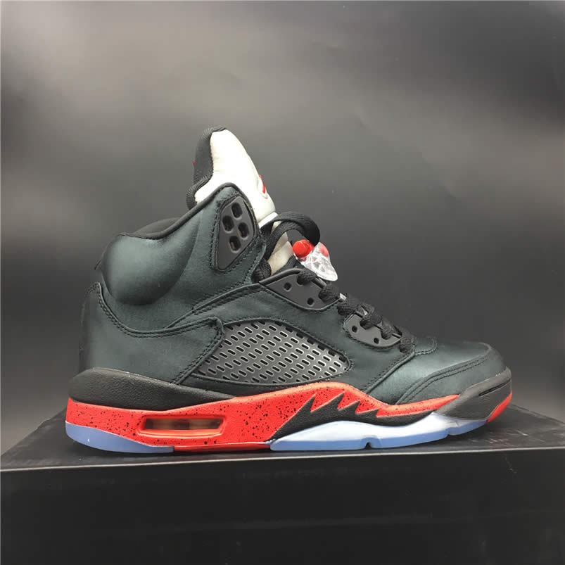 Air Jordan 5 Satin Bred Black University Red For Sale On Feet Outfit 136027 006 (9) - www.newkick.org Air Jordan 5 Satin Bred Black University Red For Sale On Feet Outfit 136027 006 (9) - www.newkick.org