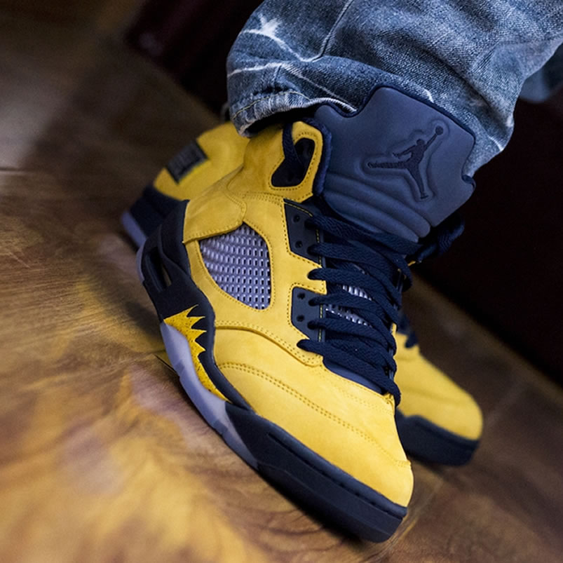 Air Jordan 5 Sp Yellow Michigan 2019 Inspire On Feet Cq9541 704 (1) - www.newkick.org Air Jordan 5 Sp Yellow Michigan 2019 Inspire On Feet Cq9541 704 (1) - www.newkick.org