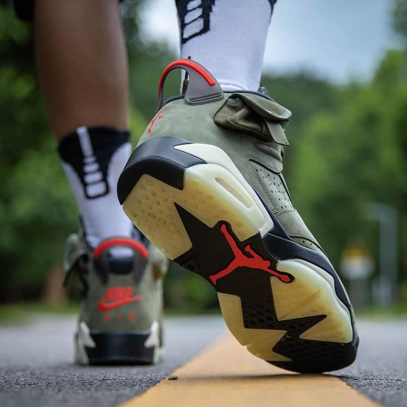 Travis Scott Air Jordan 6 Medium Olive Cactus Jack On Feet For Sale Cn1084 200 (3) - www.newkick.org Travis Scott Air Jordan 6 Medium Olive Cactus Jack On Feet For Sale Cn1084 200 (3) - www.newkick.org