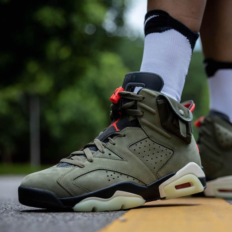 Travis Scott Air Jordan 6 Medium Olive Cactus Jack On Feet For Sale Cn1084 200 (5) - www.newkick.org Travis Scott Air Jordan 6 Medium Olive Cactus Jack On Feet For Sale Cn1084 200 (5) - www.newkick.org