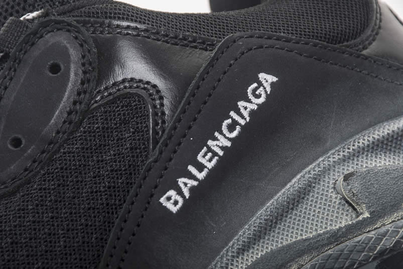 Balenciaga Triple S Sneakers Black Shoes 512176w09o1 1000 (19) - www.newkick.vip