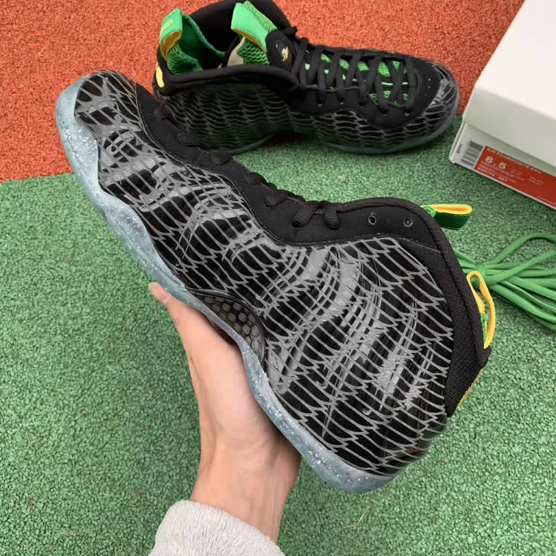 Nike Air Foamposite One Prm Uo Qs Image Oregon Ducks For Sale 652110 00 (3) - www.newkick.org