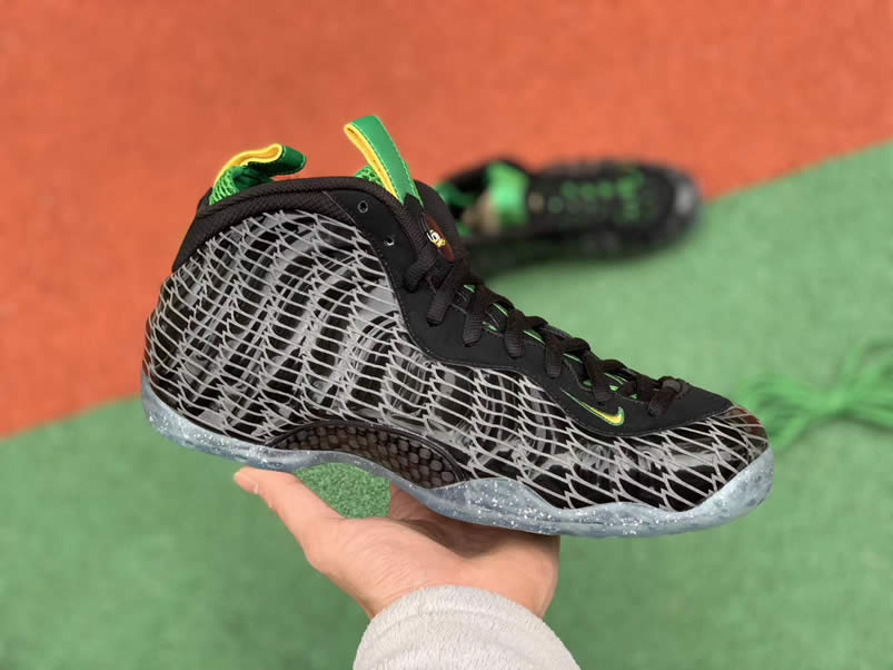 Nike Air Foamposite One Prm Uo Qs Image Oregon Ducks For Sale 652110 00 (8) - www.newkick.org