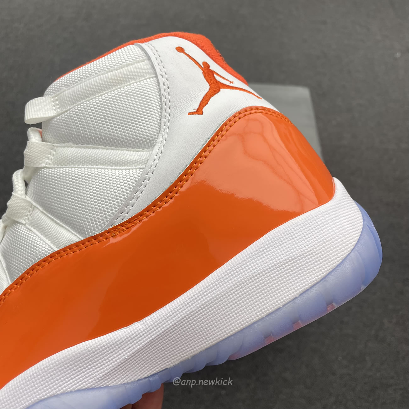 Air Jordan 11 Florida Gators White Orange (6) - www.newkick.org Air Jordan 11 Florida Gators White Orange (6) - www.newkick.org