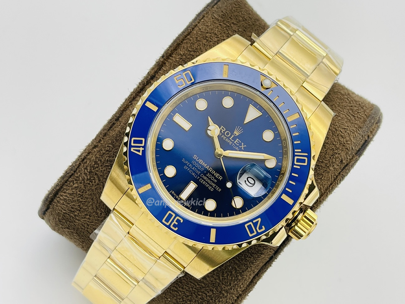 Rolex Submariner Royal Blue Hulk Black 126618lb (38) - www.newkick.org Rolex Submariner Royal Blue Hulk Black 126618lb (38) - www.newkick.org