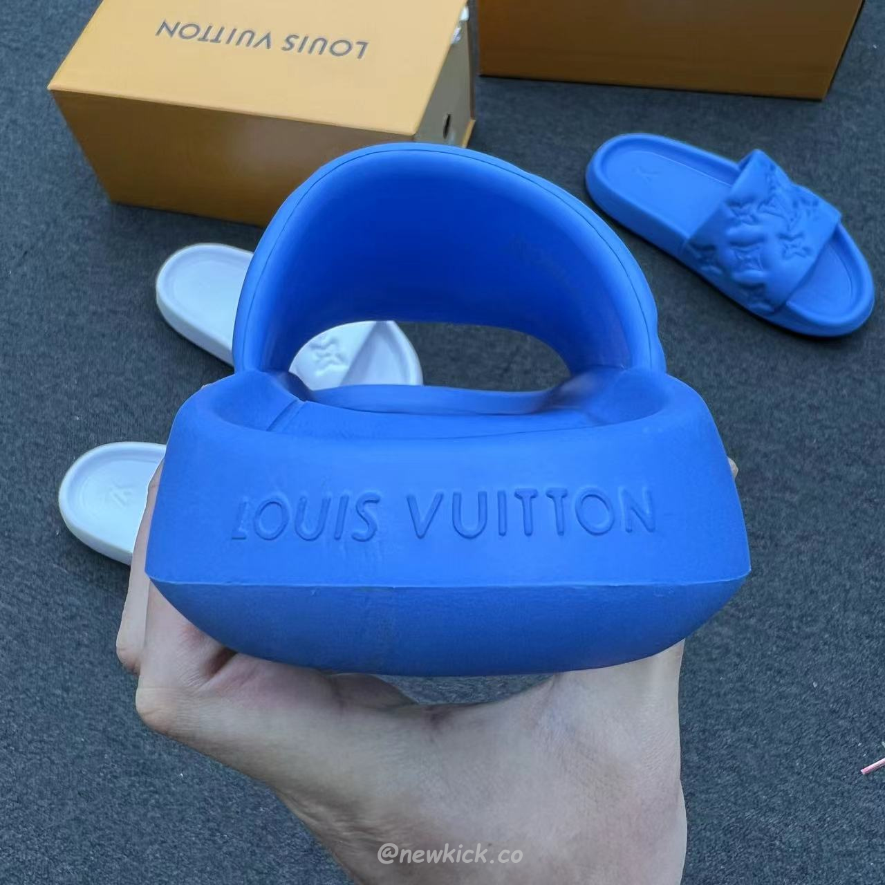 Louis Vuitton Waterfront White Blue 1a9zm5 (11) - www.newkick.org