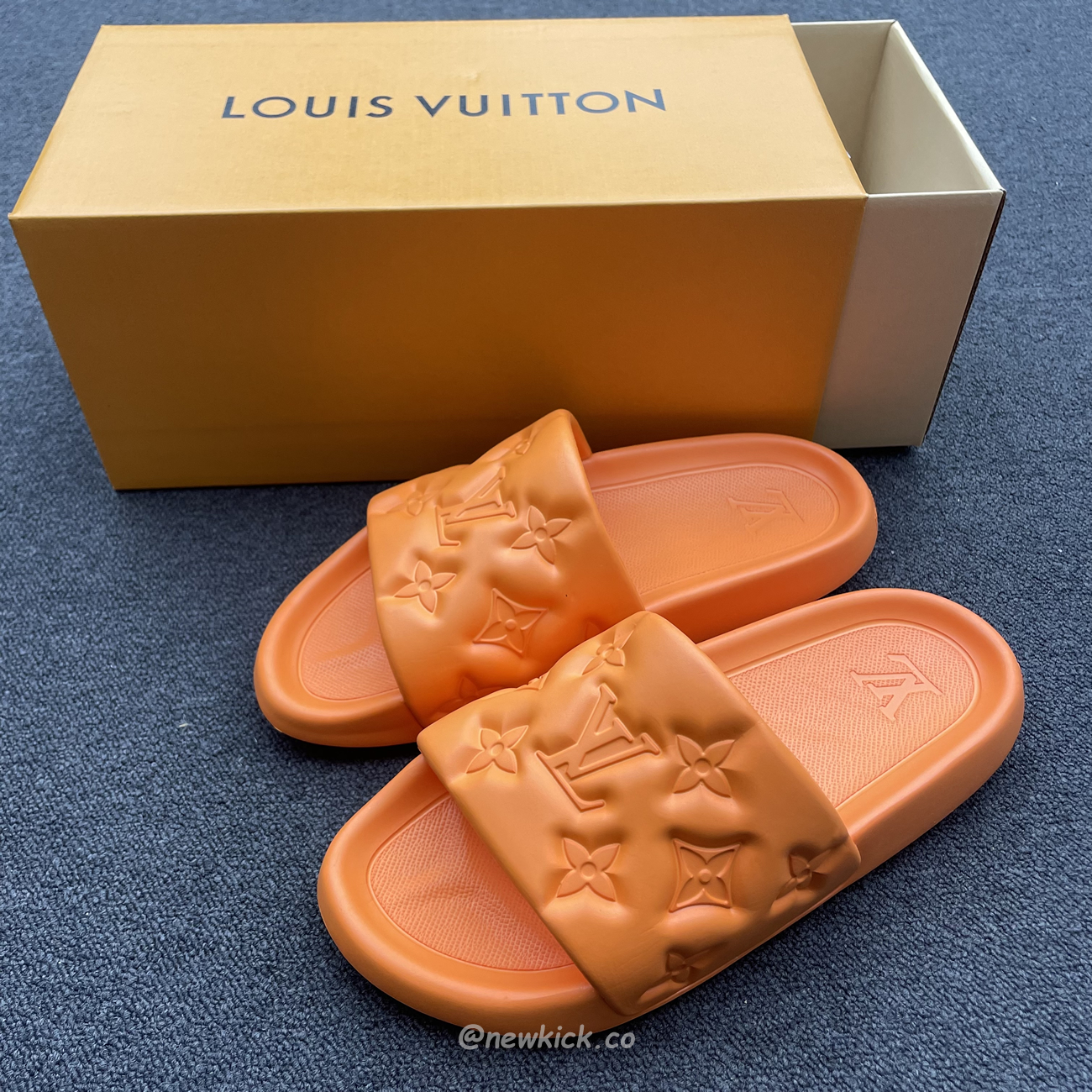 Louis Vuitton Waterfront White Blue 1a9zm5 (42) - www.newkick.org