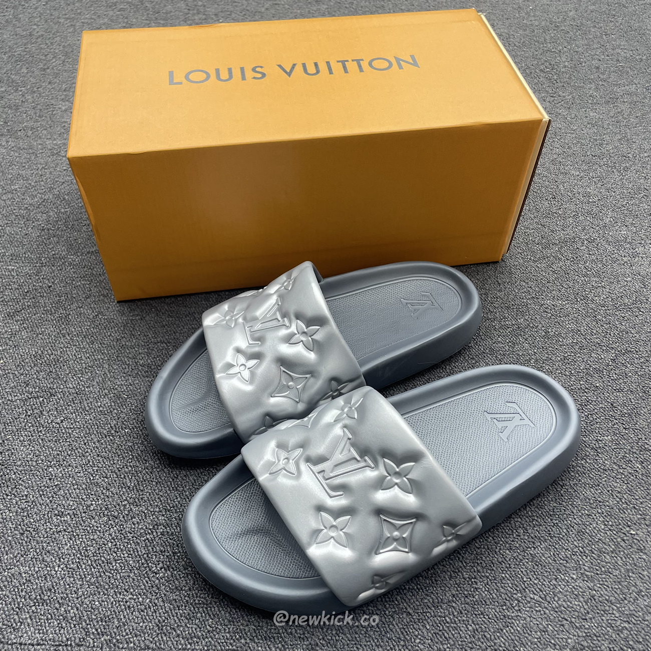 Louis Vuitton Waterfront White Blue 1a9zm5 (45) - www.newkick.org