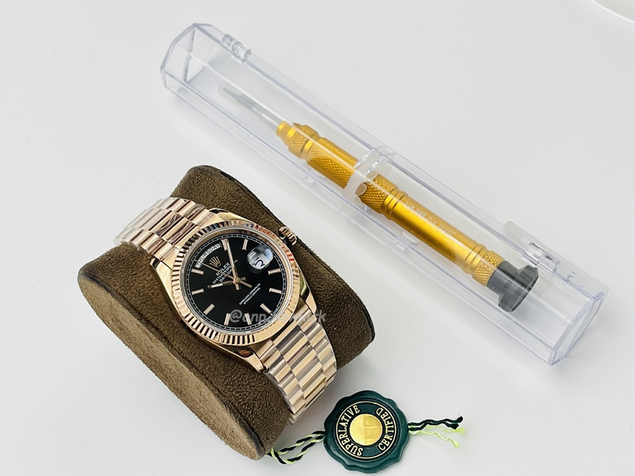 Rolex Day Date Olive Green Cherry Red Dial Bright Blue Bright Black Champagne Colour Olive Green 228239 (108) - www.newkick.org Rolex Day Date Olive Green Cherry Red Dial Bright Blue Bright Black Champagne Colour Olive Green 228239 (108) - www.newkick.org