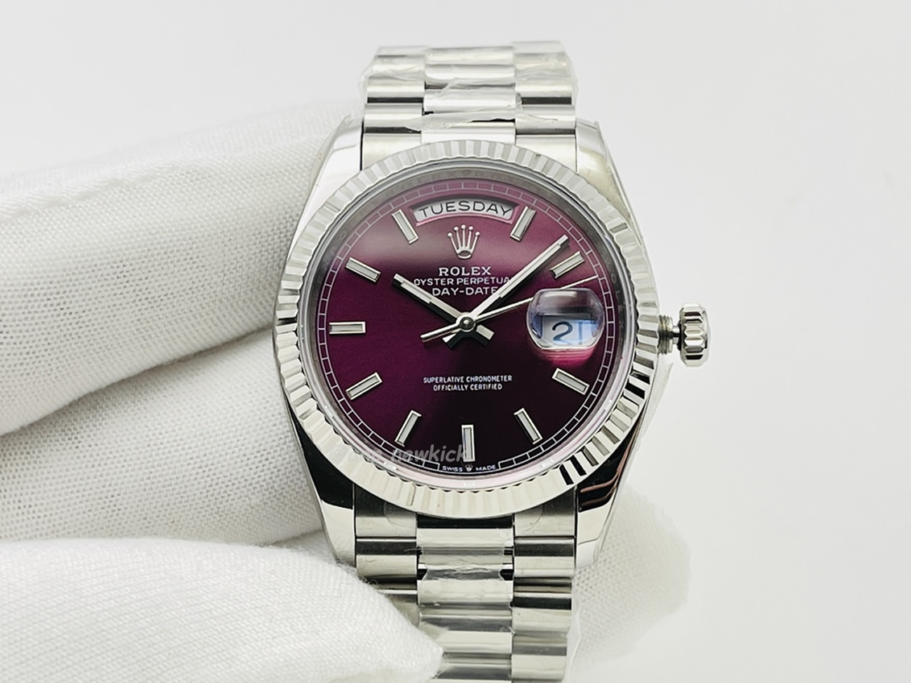 Rolex Day Date Olive Green Cherry Red Dial Bright Blue Bright Black Champagne Colour Olive Green 228239 (16) - www.newkick.org Rolex Day Date Olive Green Cherry Red Dial Bright Blue Bright Black Champagne Colour Olive Green 228239 (16) - www.newkick.org