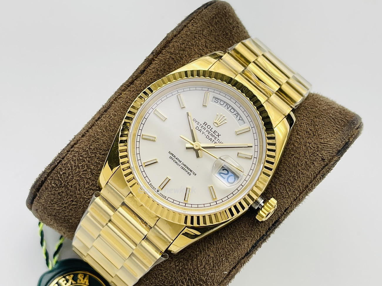 Rolex Day Date Olive Green Cherry Red Dial Bright Blue Bright Black Champagne Colour Olive Green 228239 (81) - www.newkick.org Rolex Day Date Olive Green Cherry Red Dial Bright Blue Bright Black Champagne Colour Olive Green 228239 (81) - www.newkick.org