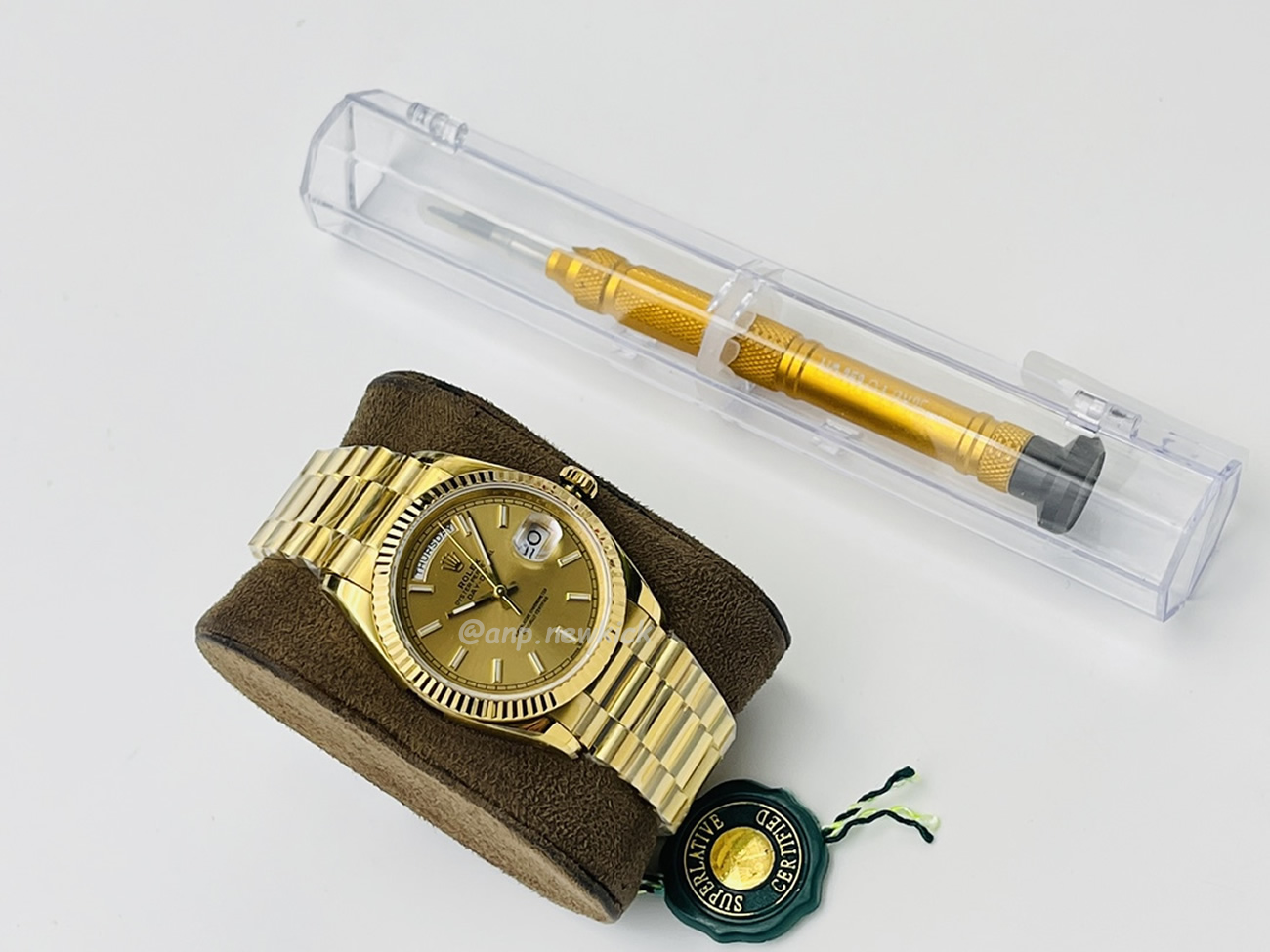 Rolex Day Date Olive Green Cherry Red Dial Bright Blue Bright Black Champagne Colour Olive Green 228239 (90) - www.newkick.org Rolex Day Date Olive Green Cherry Red Dial Bright Blue Bright Black Champagne Colour Olive Green 228239 (90) - www.newkick.org