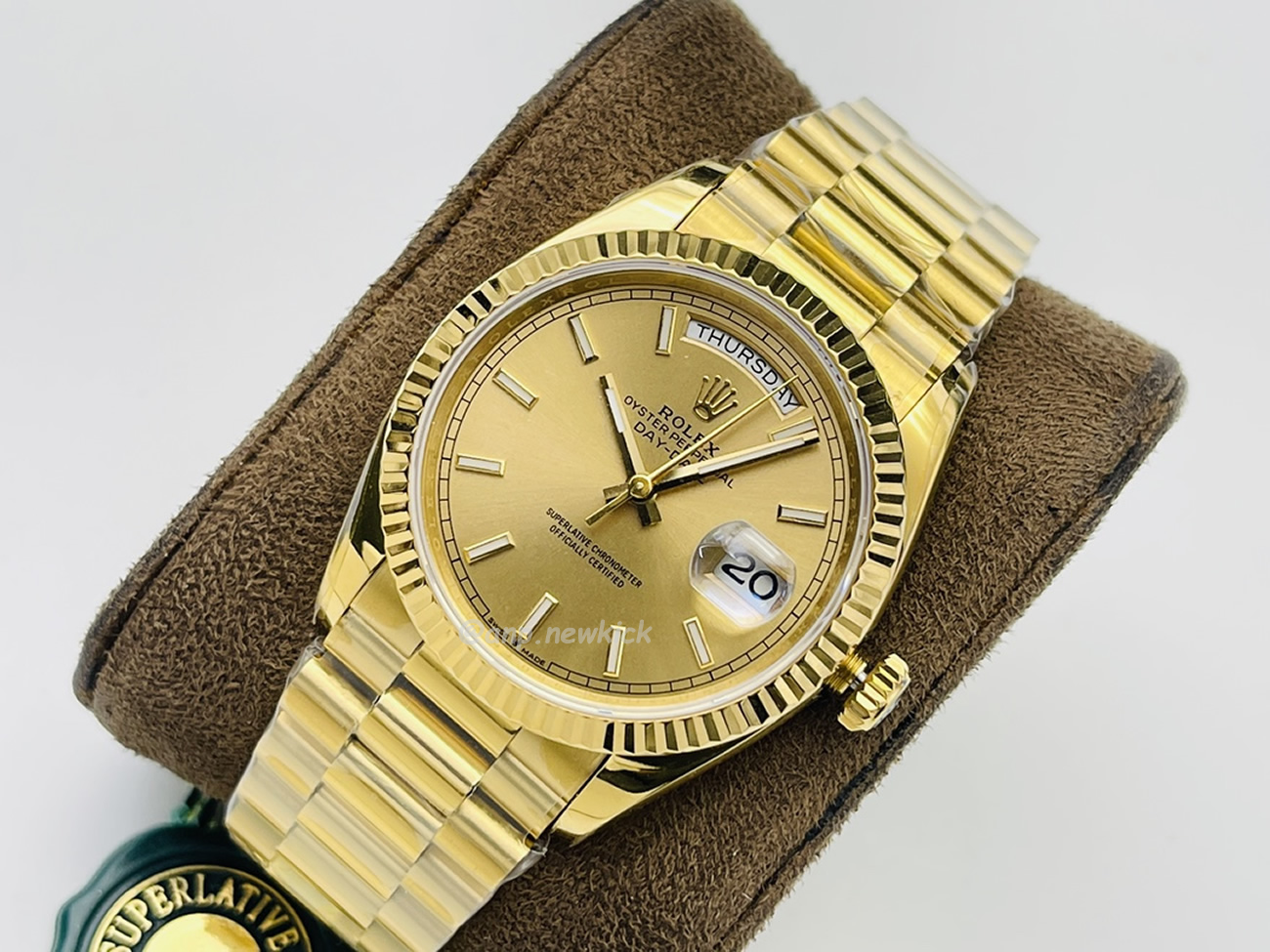 Rolex Day Date Olive Green Cherry Red Dial Bright Blue Bright Black Champagne Colour Olive Green 228239 (93) - www.newkick.org Rolex Day Date Olive Green Cherry Red Dial Bright Blue Bright Black Champagne Colour Olive Green 228239 (93) - www.newkick.org