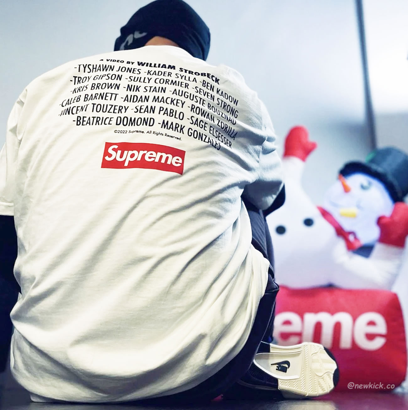 Supreme 22fw Play Dead Tee (2) - www.newkick.org Supreme 22fw Play Dead Tee (2) - www.newkick.org