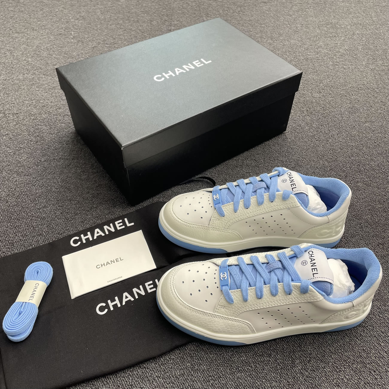 Chanel 22p Trainer White Black Burgundy Light Pink Blue (11) - www.newkick.org Chanel 22p Trainer White Black Burgundy Light Pink Blue (11) - www.newkick.org
