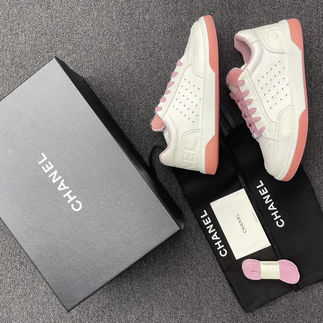 Chanel 22p Trainer White Black Burgundy Light Pink Blue (20) - www.newkick.org Chanel 22p Trainer White Black Burgundy Light Pink Blue (20) - www.newkick.org