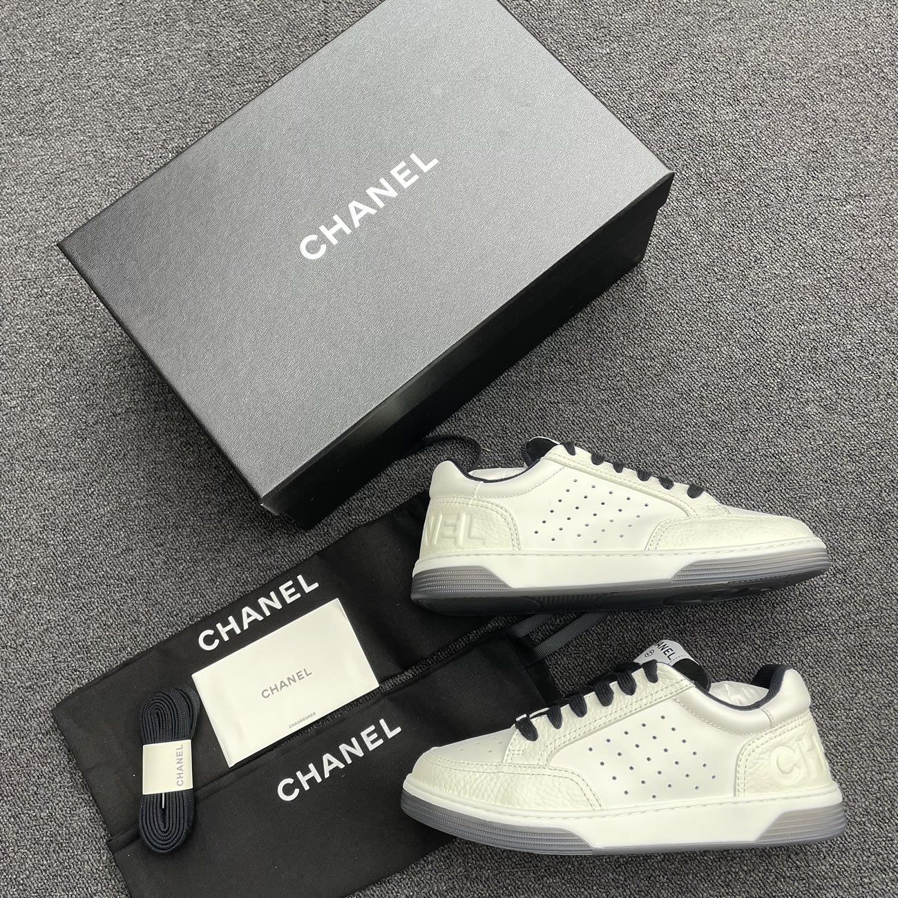 Chanel 22p Trainer White Black Burgundy Light Pink Blue (27) - www.newkick.org Chanel 22p Trainer White Black Burgundy Light Pink Blue (27) - www.newkick.org