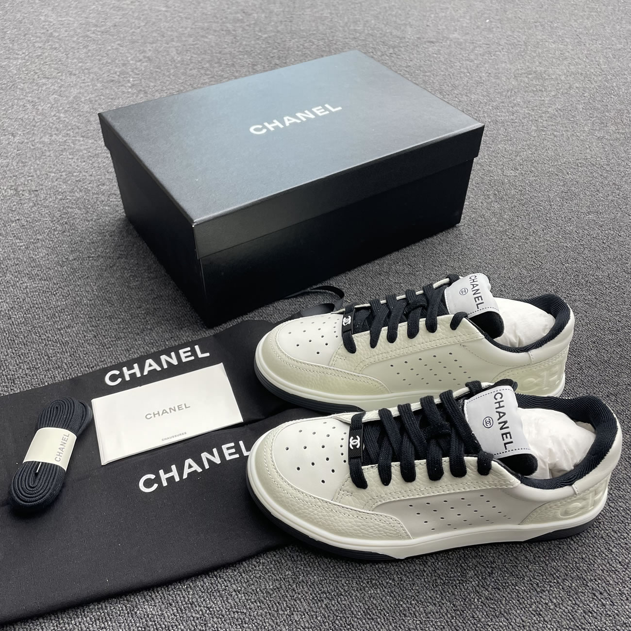 Chanel 22p Trainer White Black Burgundy Light Pink Blue (28) - www.newkick.org Chanel 22p Trainer White Black Burgundy Light Pink Blue (28) - www.newkick.org