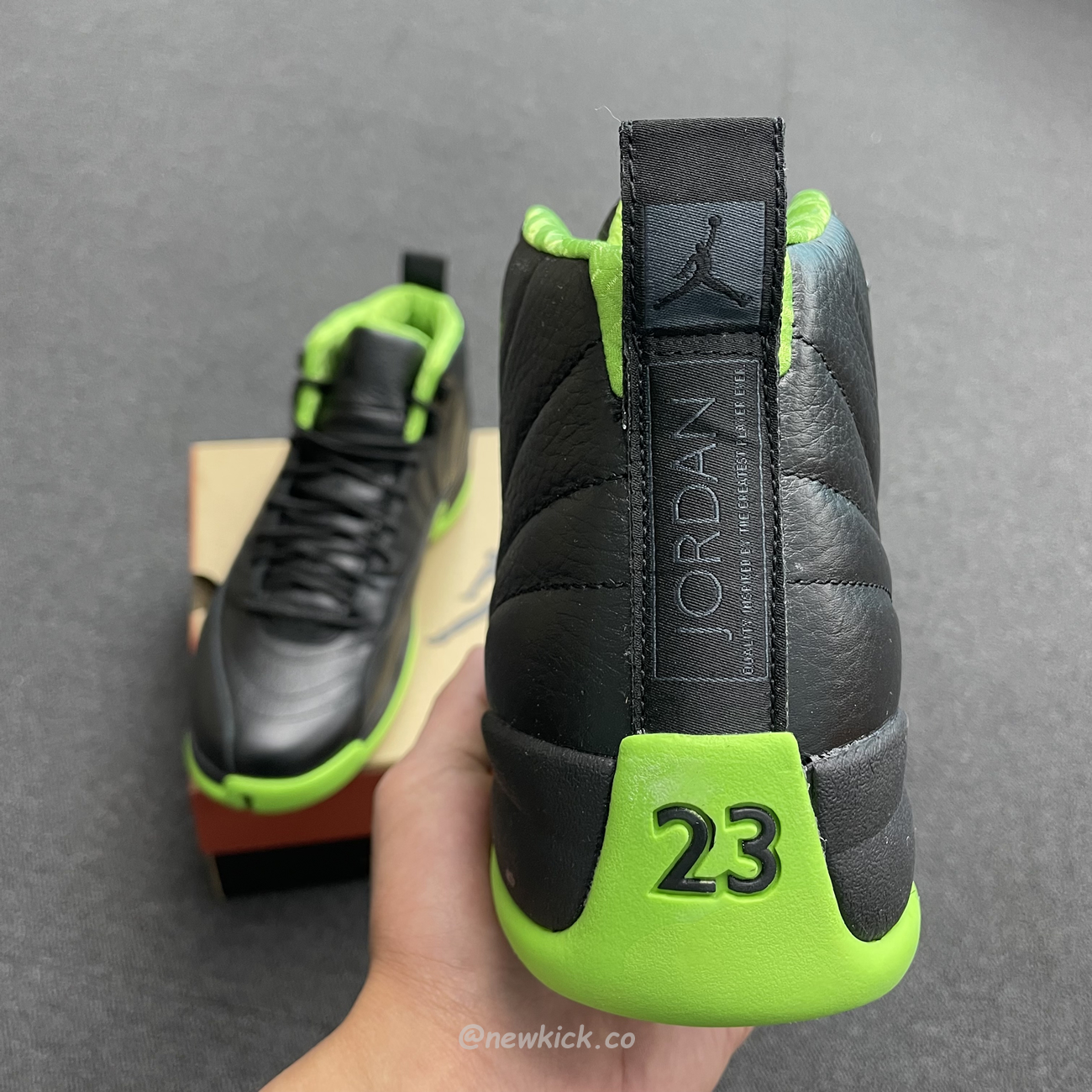 Air Jordan 12 Retro Black Green 280days Of Flight (7) - www.newkick.org