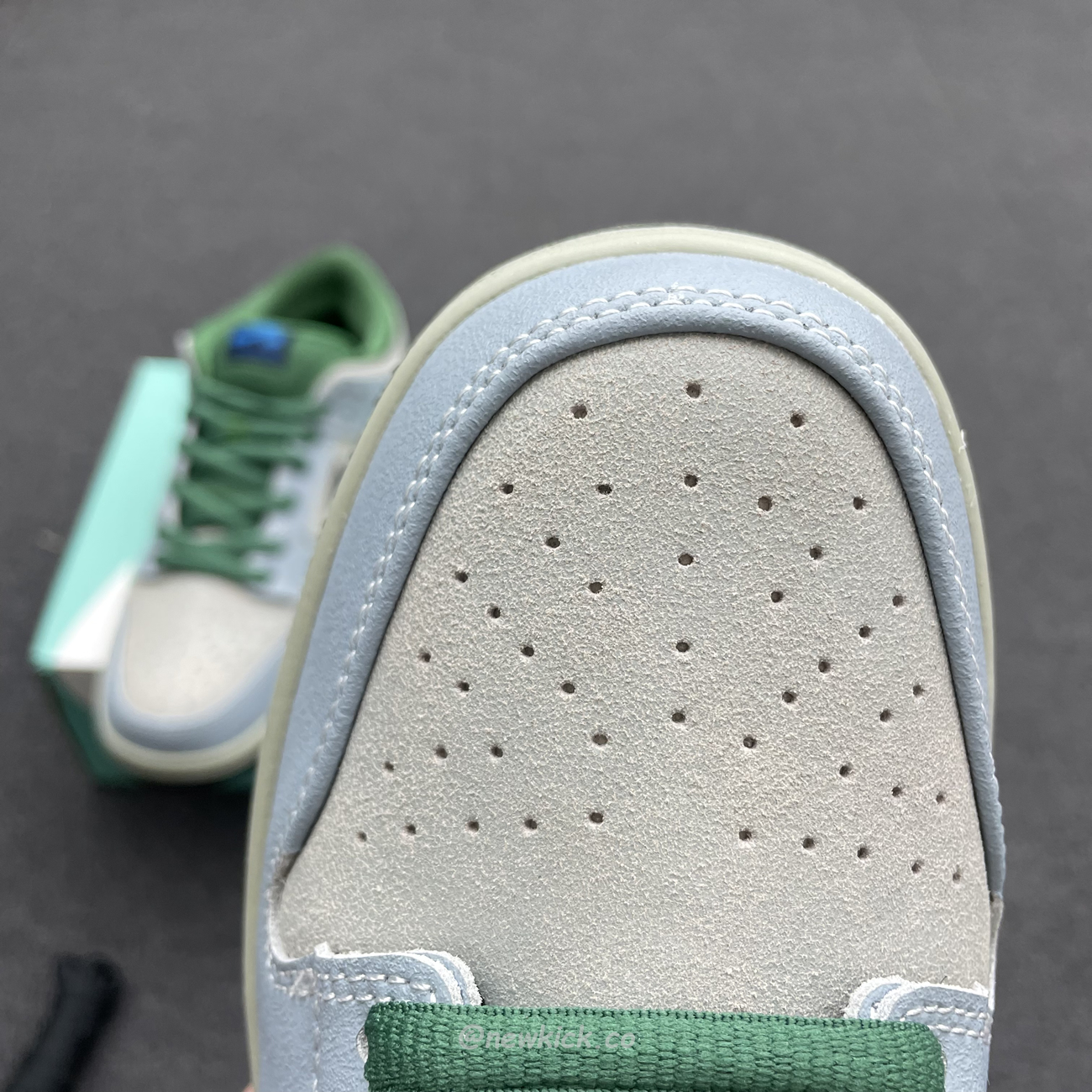 Nike Sb Dunk Low Maple Leaf Central Park 313170 021 (13) - www.newkick.vip