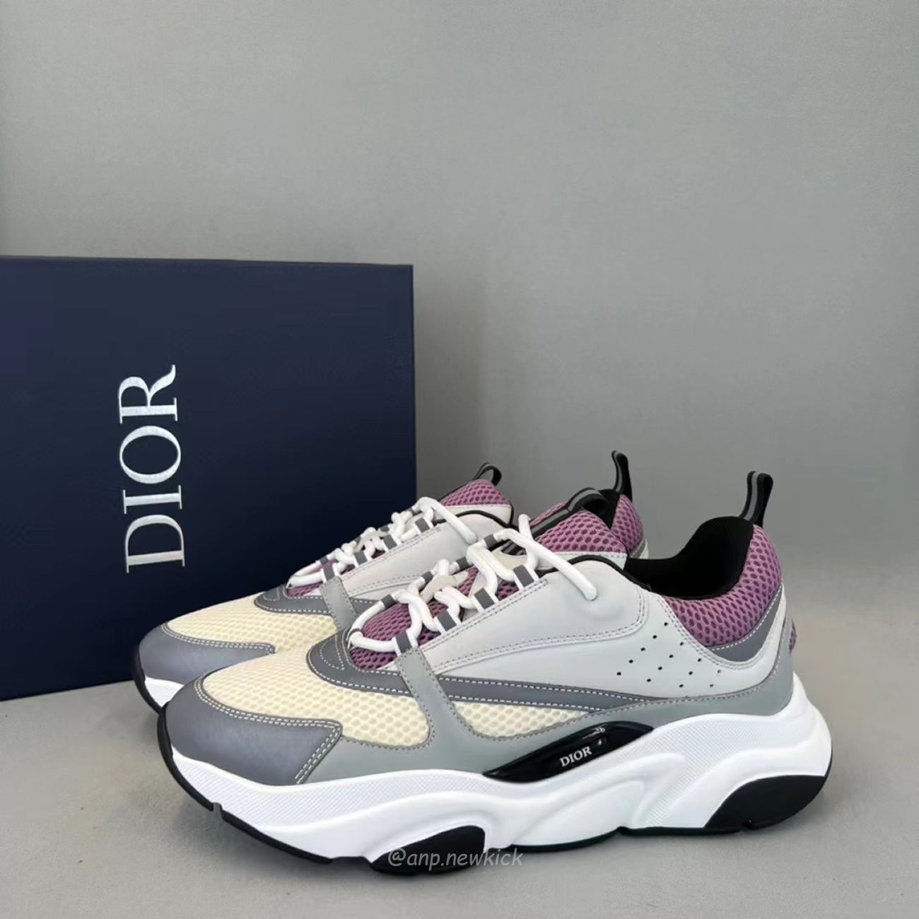 Dior B22 Cream Lavender Grey Beige (3) - www.newkick.org