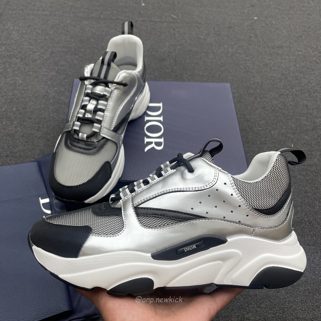 Dior B22 Silvery (3) - www.newkick.org