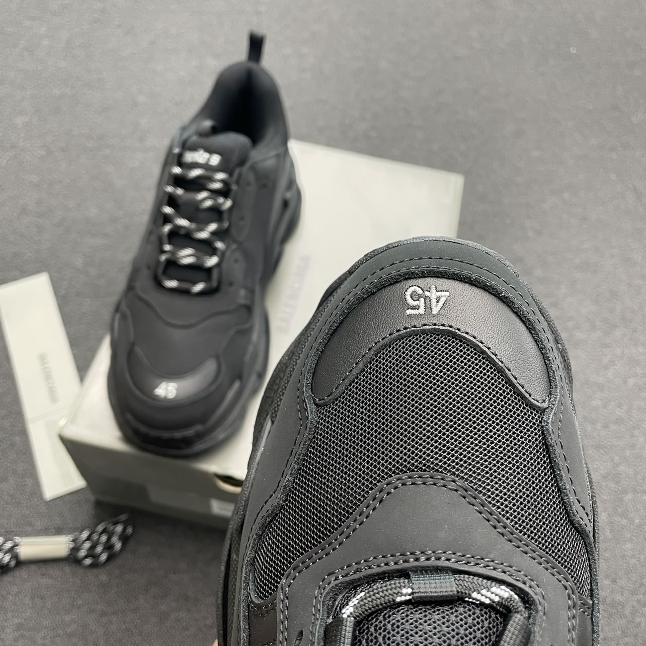 Balenciaga Triple S Black W 541624w09011000 (8) - www.newkick.org Balenciaga Triple S Black W 541624w09011000 (8) - www.newkick.org
