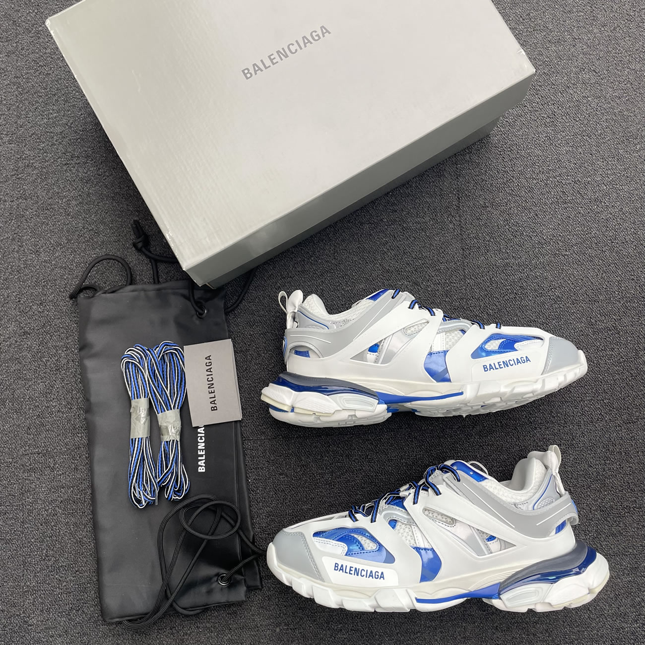 Balenciaga Track White Blue 542023w2fs99051 (1) - www.newkick.vip Balenciaga Track White Blue 542023w2fs99051 (1) - www.newkick.vip
