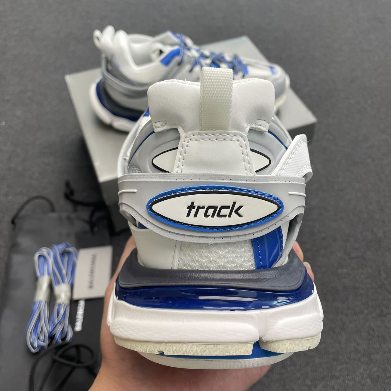 Balenciaga Track White Blue 542023w2fs99051 (2) - www.newkick.vip Balenciaga Track White Blue 542023w2fs99051 (2) - www.newkick.vip