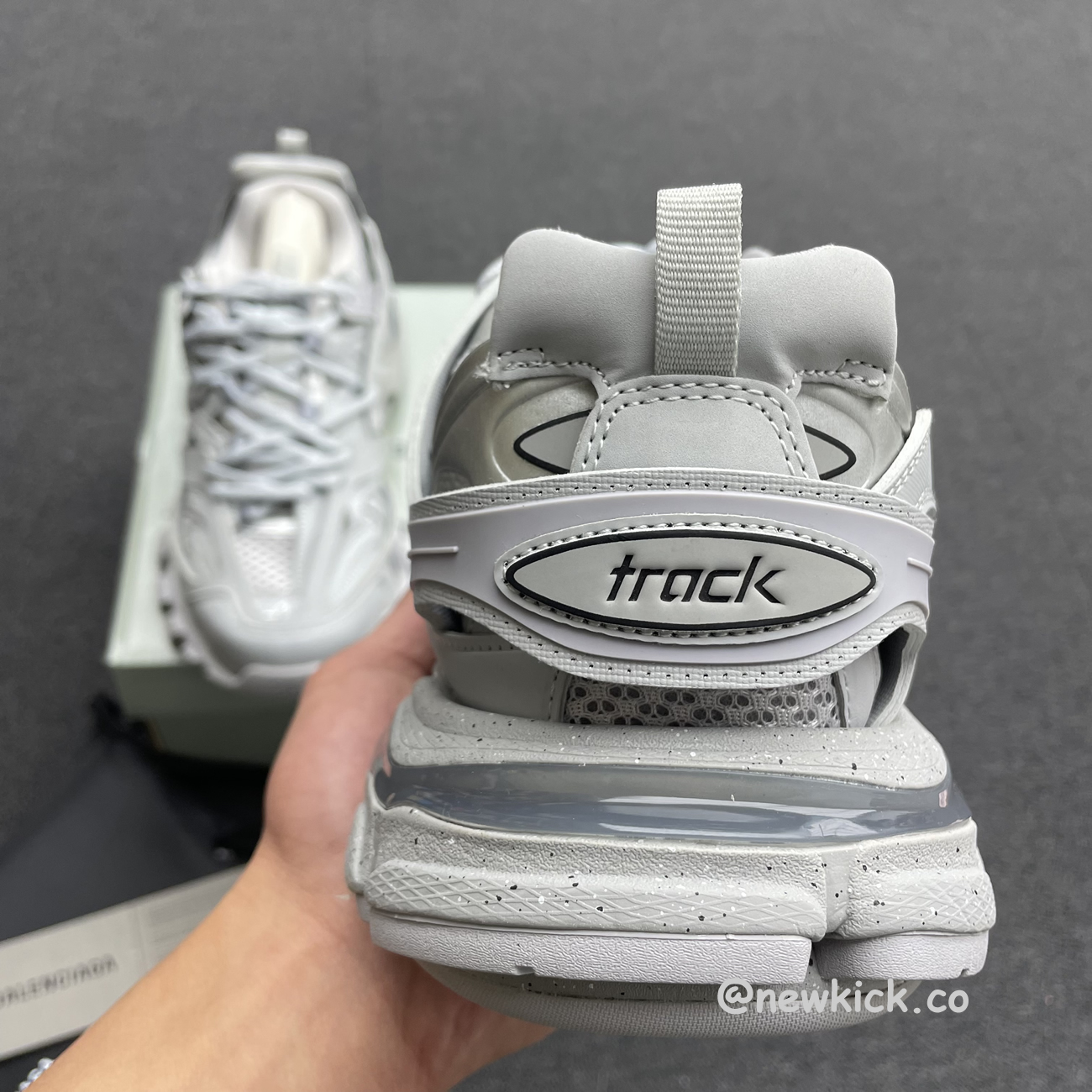 Balenciaga Track Light Grey W 542436w2la11203 (3) - www.newkick.org Balenciaga Track Light Grey W 542436w2la11203 (3) - www.newkick.org
