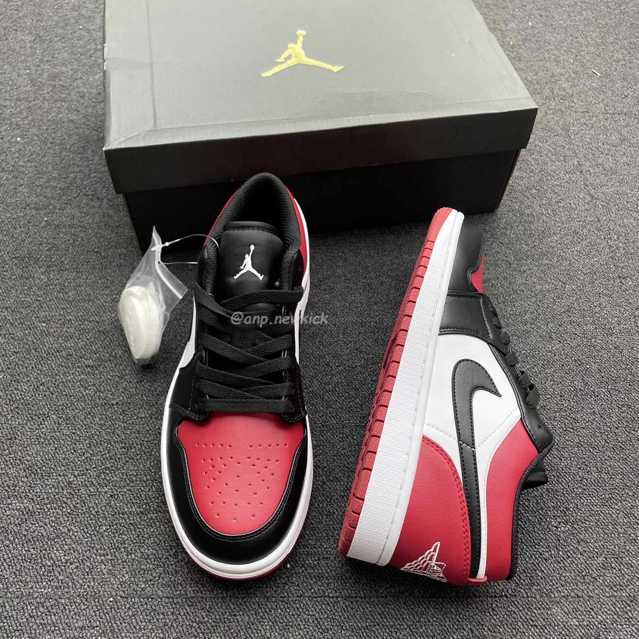 Air Jordan 1 Low Bred Toe 553558 612 (8) - www.newkick.org Air Jordan 1 Low Bred Toe 553558 612 (8) - www.newkick.org