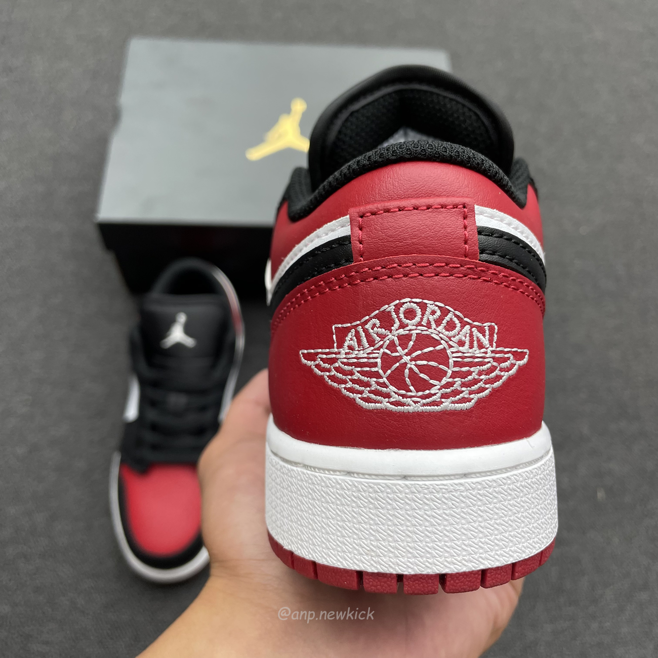 Air Jordan 1 Low Bred Toe Gs 553560 612 (10) - www.newkick.org Air Jordan 1 Low Bred Toe Gs 553560 612 (10) - www.newkick.org