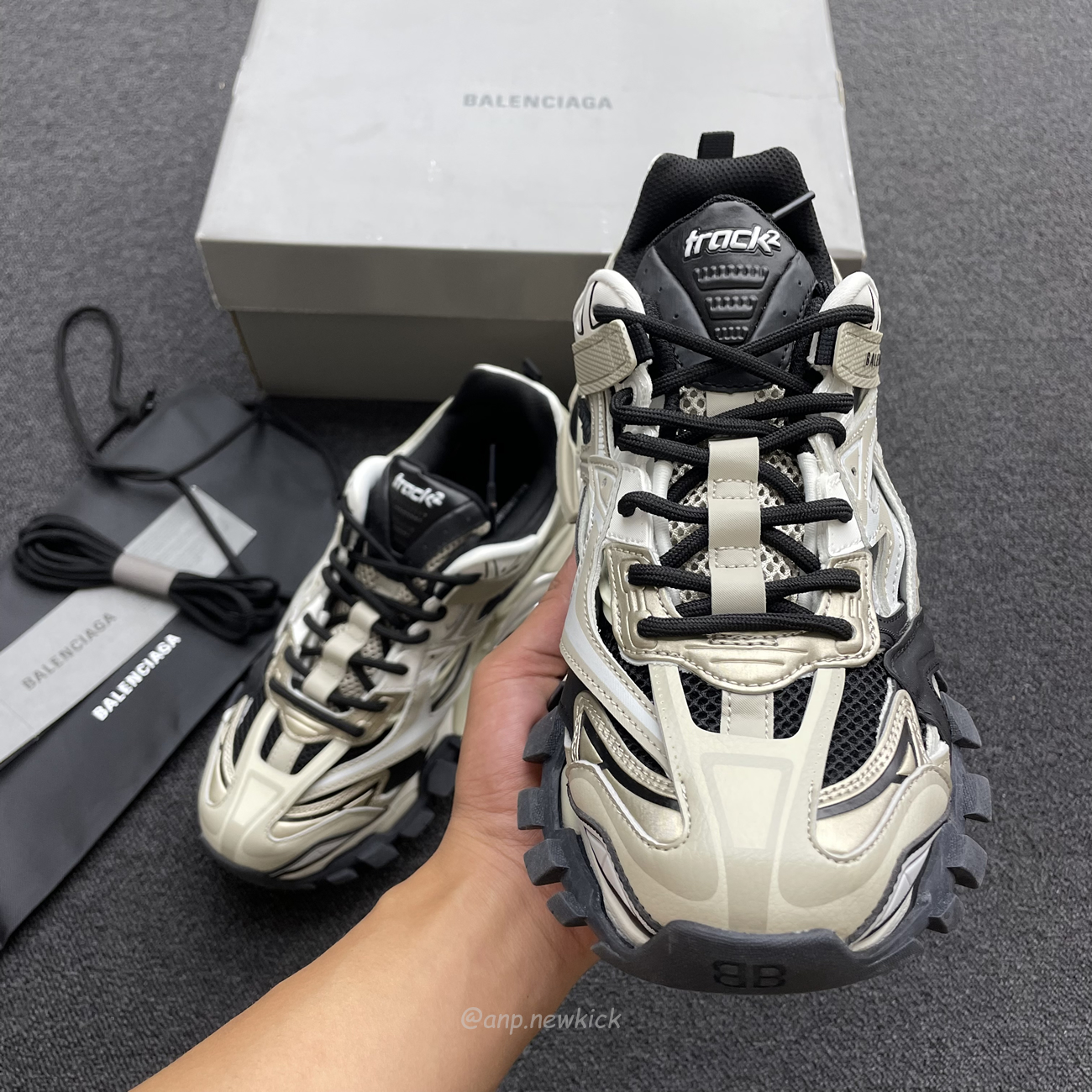 Balenciaga Track.2 Beige Black 568614w2gn38071 (17) - www.newkick.org Balenciaga Track.2 Beige Black 568614w2gn38071 (17) - www.newkick.org