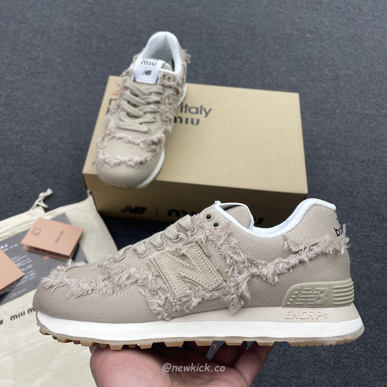 New Balance 574 Miu Miu Denim Colonial Beige (3) - www.newkick.org
