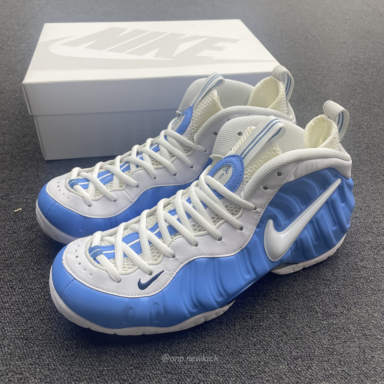 Nike Air Foamposite Pro University Blue 624041 411 (7) - www.newkick.org Nike Air Foamposite Pro University Blue 624041 411 (7) - www.newkick.org