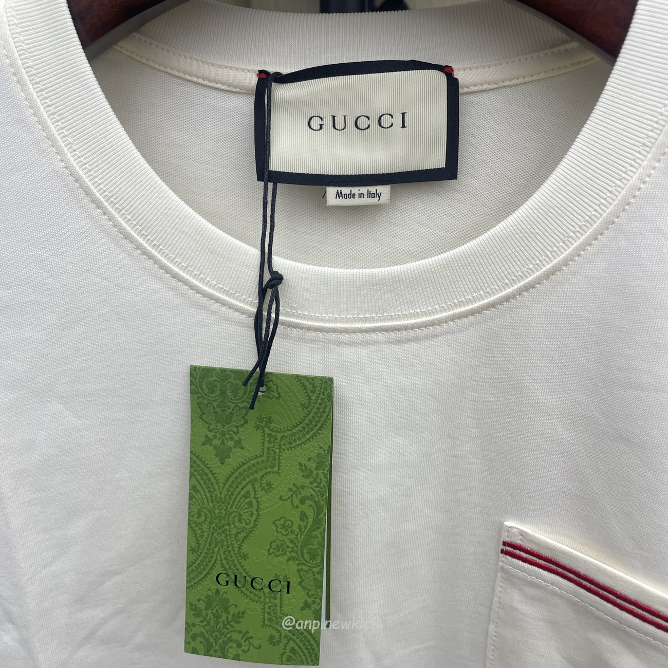 Gucci Xjdvi Emrboidery T Shirt White 673710 (13) - www.newkick.org Gucci Xjdvi Emrboidery T Shirt White 673710 (13) - www.newkick.org