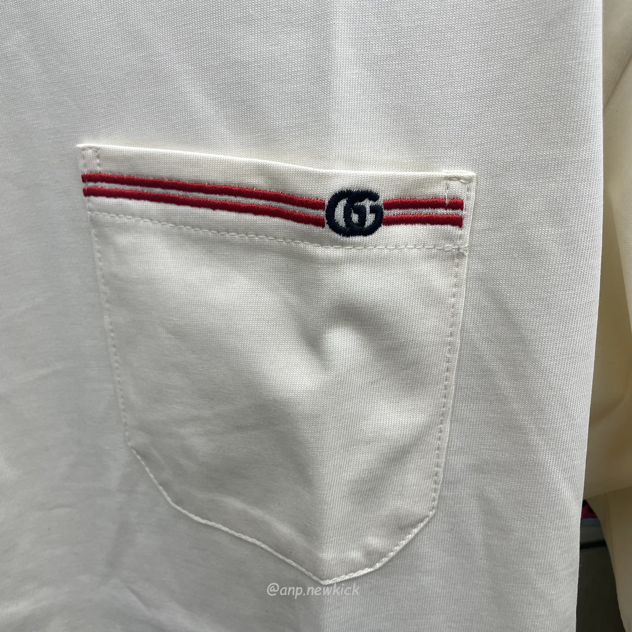 Gucci Xjdvi Emrboidery T Shirt White 673710 (6) - www.newkick.org Gucci Xjdvi Emrboidery T Shirt White 673710 (6) - www.newkick.org