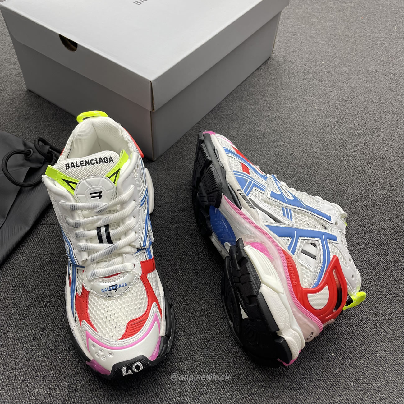 Balenciaga Multicolor Mesh Rubber White 677403 W3rb6 9645 (4) - www.newkick.org Balenciaga Multicolor Mesh Rubber White 677403 W3rb6 9645 (4) - www.newkick.org