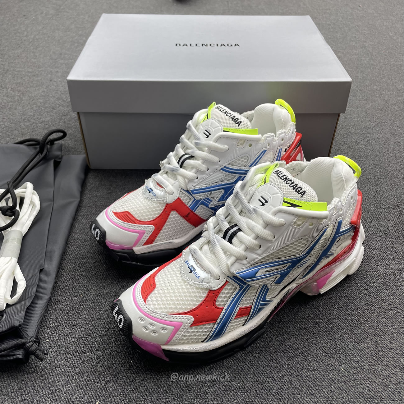 Balenciaga Multicolor Mesh Rubber White 677403 W3rb6 9645 (5) - www.newkick.org Balenciaga Multicolor Mesh Rubber White 677403 W3rb6 9645 (5) - www.newkick.org